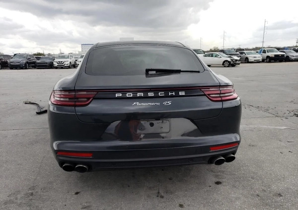 Porsche Panamera cena 169900 przebieg: 75230, rok produkcji 2018 z Lubniewice małe 46